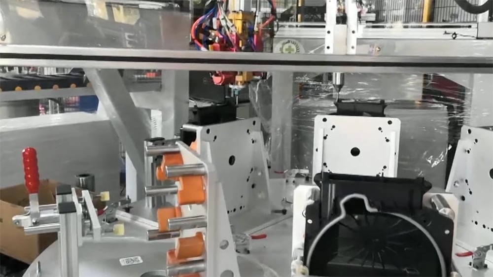 Solusi penyegelan dan gasket suku cadang otomotif untuk BMW